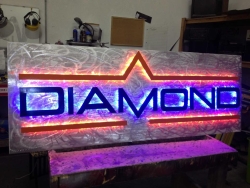 custom signs, signage, logo signage, signs for business, indoor signs, outdoor signs, signs with lights, 