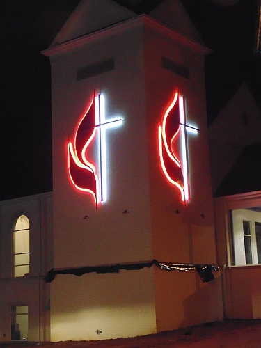 Lit cross and flames, LED UMC Cross & Flames, United Methodist Church sign Logo, UMC Cross & Flames sign come in all sizes, church cross, UMC Cross, large cross and flames, lit cross and flames, viscardi designs, tony viscard United Methodist Cross & Flames, UMC Cross, Church Cross, Tony Viscardi, Viscardi designs